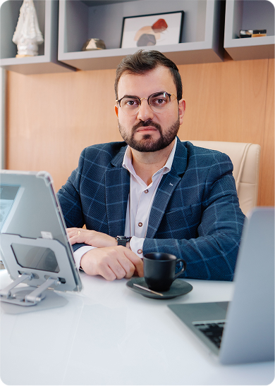 Dr. Matheus Calderan